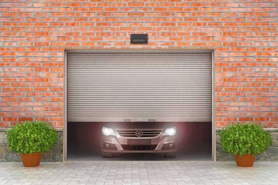 Выбираем какие ворота лучше установить в гараж: откатные, рулонные или секционные? Подборка фото