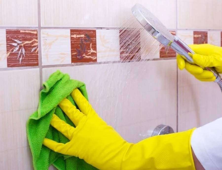 Как очистить плитку в ванной от налета и загрязнений в домашних условиях