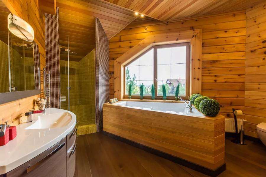 Как изготовить ванную комнату в деревянном доме: возможности, ограничения и технологии
